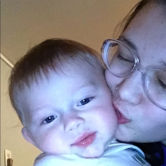 Meet the Posher - Picture 2 of 5